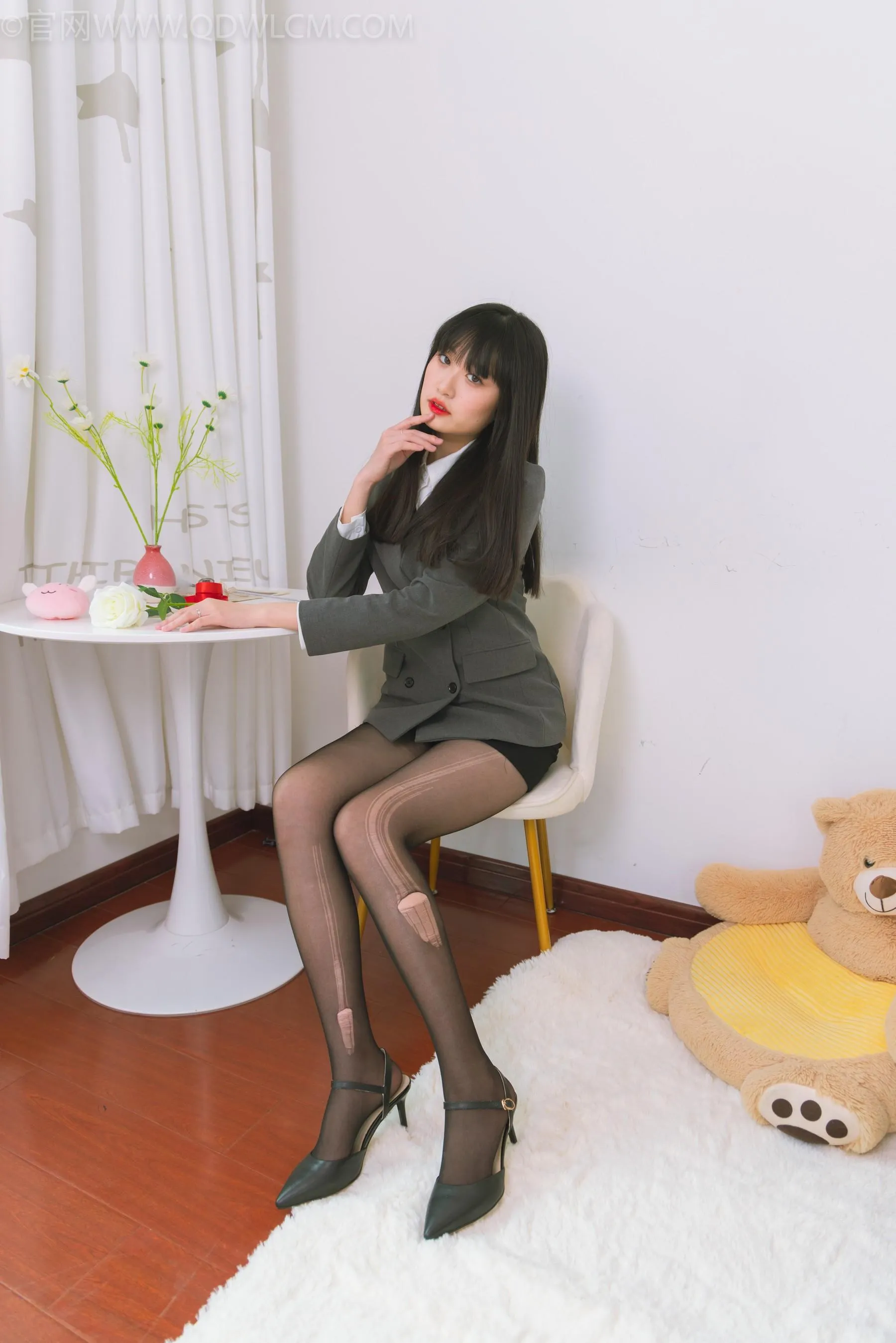 物恋传媒 NO.1513 小敏-黑色时光 [150P]插图7